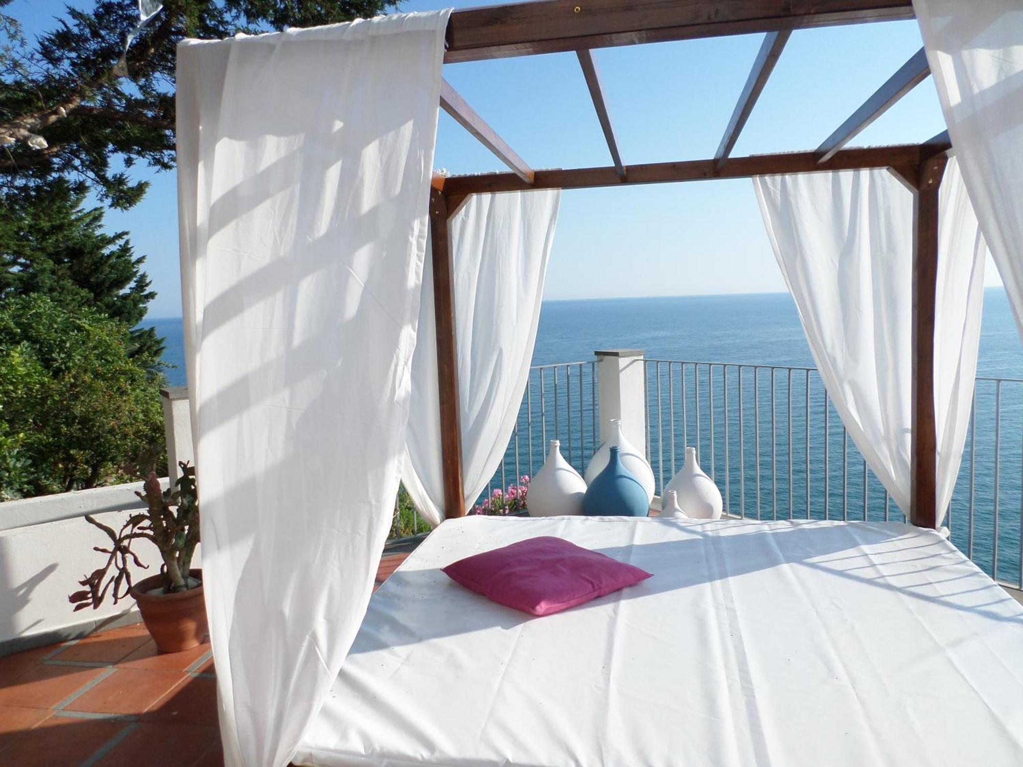 Baia Scirocco Couette-café