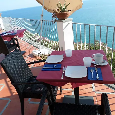 Baia Scirocco Bed And Breakfast Peschici Exterior photo