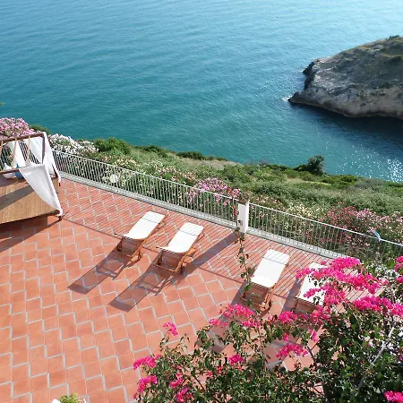 Baia Scirocco Bed And Breakfast Peschici Exterior photo